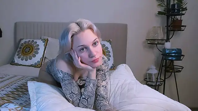 VelvetVixen155 online show from February 2025 04:40:02 AM