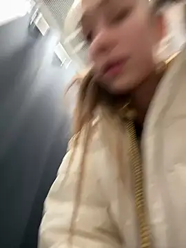 Lia  Love online show from March 2025 01:20:02 PM