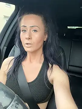 SweetSolez online show from April 2026 06:17:02 PM