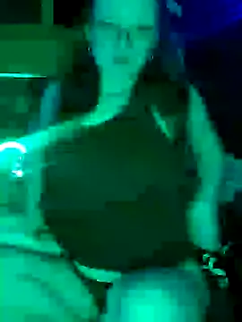 Snapshot of angel_star420864 chatting on February 2025 03:44:02 AM angel star420864 online show from February 2025 03:44:02 AM