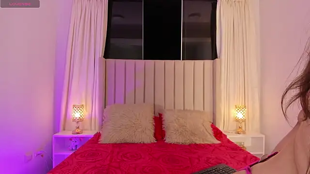 Aliison Smith online show from March 2026 03:50:01 AM