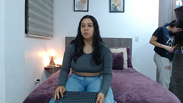 Scarlett Jazmin online show from March 2026 10:15:02 AM