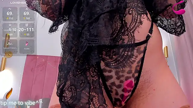 Mayzzie online show from March 2025 11:31:01 PM