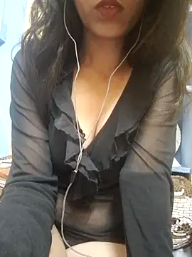 Snapshot of Sanjana-Mehar chatting on March 2025 06:00:01 PM Sanjana-Mehar online show from March 2025 06:00:01 PM