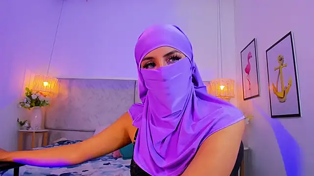 naomiii   online show from October 2025 11:51:02 AM