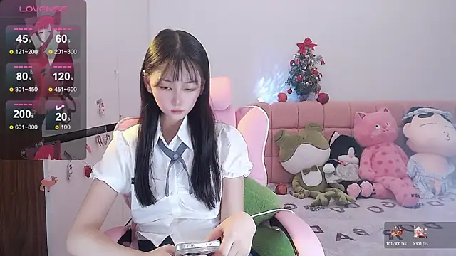 Snapshot of Xiaomi-Angela chatting on December 2024 09:01:01 AM Xiaomi-Angela online show from December 2024 09:01:01 AM