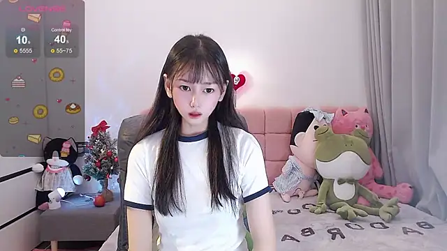 Snapshot of Xiaomi-Angela chatting on January 2025 07:17:01 AM Xiaomi-Angela online show from January 2025 07:17:01 AM