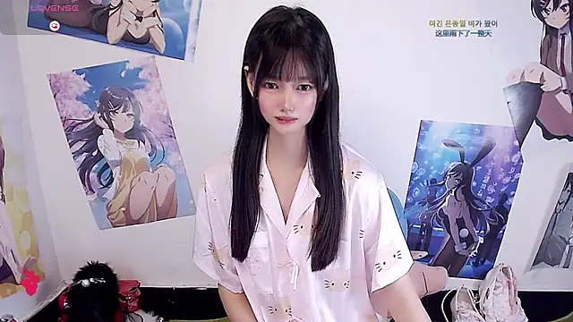 Snapshot of Xiaomi-Angela chatting on April 2026 05:30:01 PM Xiaomi-Angela online show from April 2026 05:30:01 PM