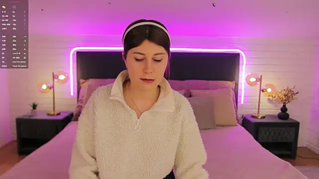 Snapshot of Hailey_Green chatting on March 2025 07:13:02 PM Hailey Green online show from March 2025 07:13:02 PM