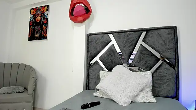 Domina0 online show from April 2026 11:59:01 AM