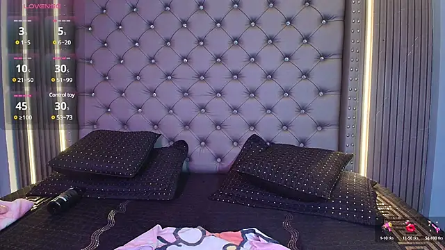 CAMILA JHONS online show from January 2025 01:49:01 PM