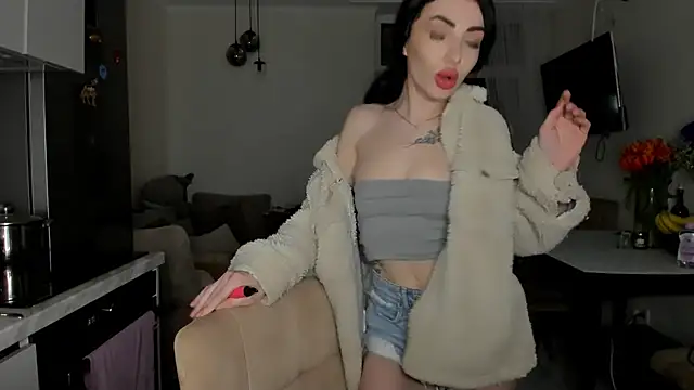 Snapshot of NancyLovee_ chatting on April 2026 09:37:02 PM NancyLovee online show from April 2026 09:37:02 PM