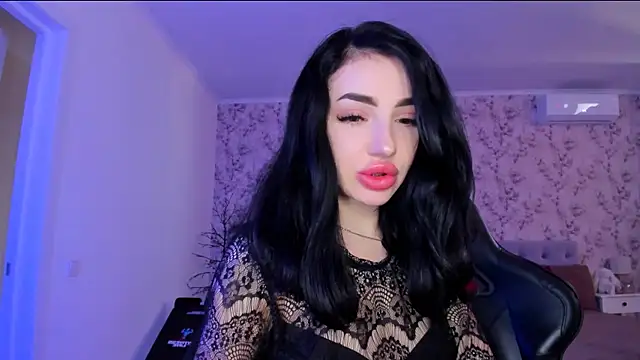 Snapshot of NancyLovee_ chatting on June 2026 01:39:02 PM NancyLovee online show from June 2026 01:39:02 PM