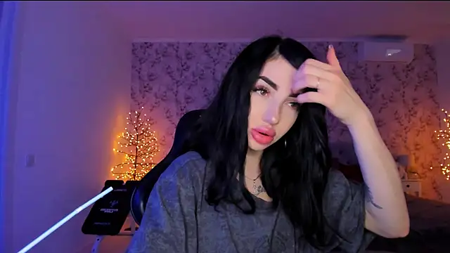 Snapshot of NancyLovee_ chatting on July 2026 03:07:01 PM NancyLovee online show from July 2026 03:07:01 PM