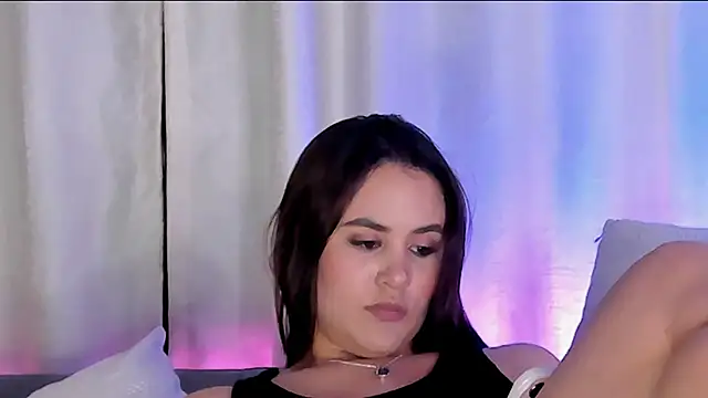 Snapshot of LexyRobert chatting on January 2025 02:49:02 AM LexyRobert online show from January 2025 02:49:02 AM