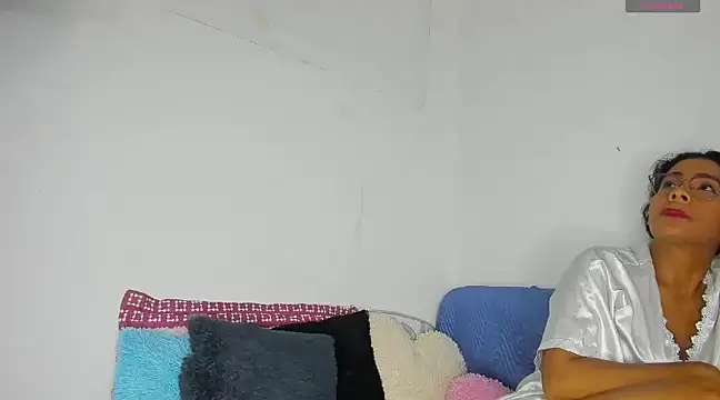 Snapshot of Nenita_Hot_ chatting on March 2025 10:58:02 PM Nenita Hot  online show from March 2025 10:58:02 PM