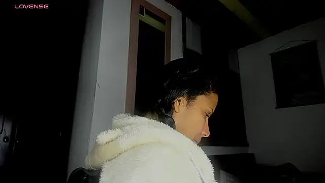 Snapshot of Nenita_Hot_ chatting on October 2025 04:07:01 AM Nenita Hot  online show from October 2025 04:07:01 AM