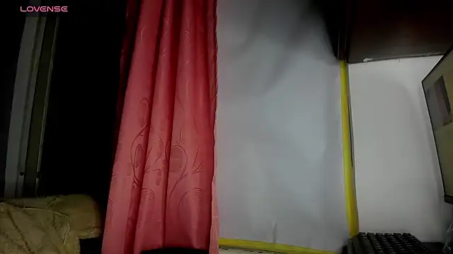 Snapshot of Nenita_Hot_ chatting on October 2025 01:06:01 AM Nenita Hot  online show from October 2025 01:06:01 AM