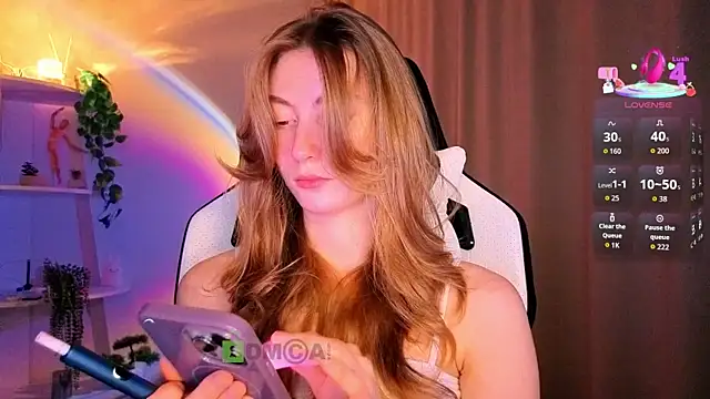 lady curls online show from March 2026 11:08:01 PM