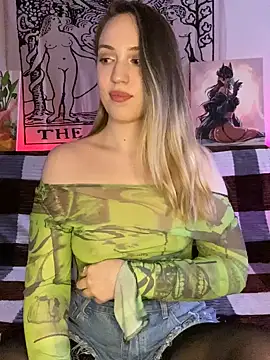 Emily the temptress  online show from January 2025 07:39:01 AM