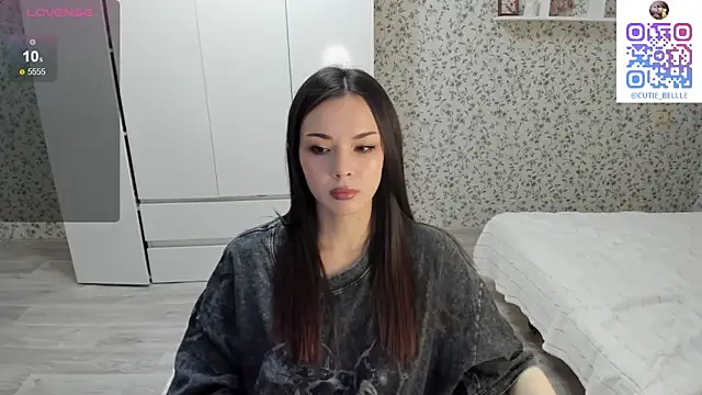 young belle  online show from October 2025 11:51:02 AM