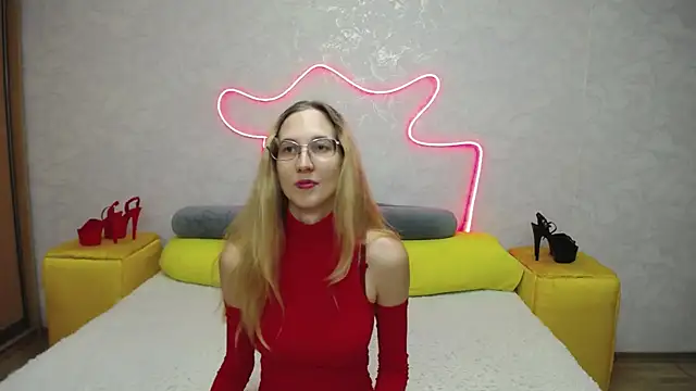 KlaryBrait online show from October 2025 11:20:02 AM