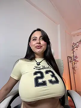 naughty sexyy girl 1 online show from June 2026 10:52:02 PM
