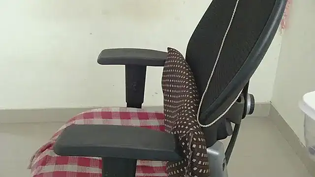 punemodel online show from February 2026 11:47:01 PM