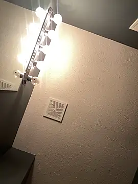 Ectorius online show from December 2025 01:50:02 PM