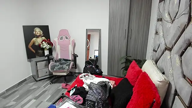 BRITHANY SPARK online show from January 2025 07:43:01 PM