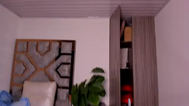 BRITHANY SPARK online show from January 2025 01:54:01 AM