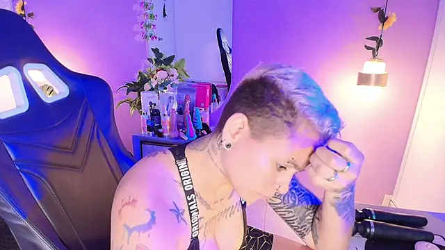 BRITHANY SPARK online show from June 2026 01:50:01 AM