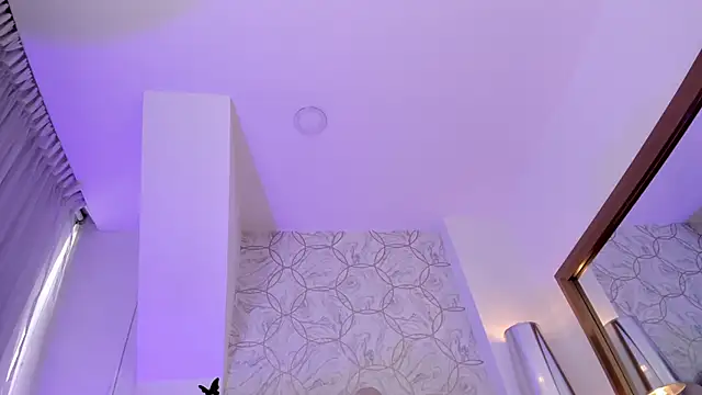 Snapshot of Foxy200__ chatting on October 2025 07:56:01 PM Foxy200 online show from October 2025 07:56:01 PM