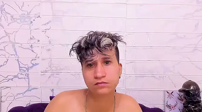 Im Milan Rs online show from February 2025 10:05:02 AM