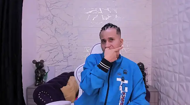 Im Milan Rs online show from February 2025 03:12:01 AM