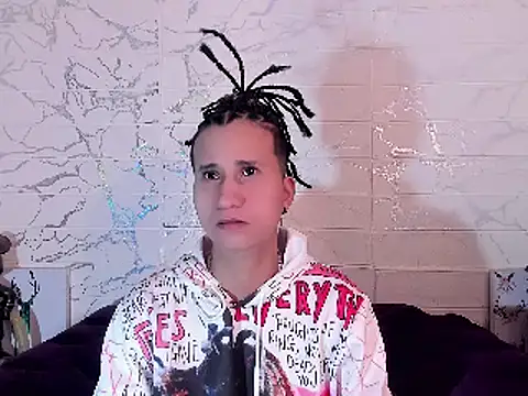 Im Milan Rs online show from March 2025 07:19:02 AM