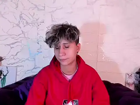 Im Milan Rs online show from March 2025 02:03:02 AM