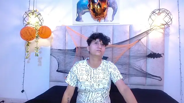 Im Milan Rs online show from October 2025 07:59:01 PM