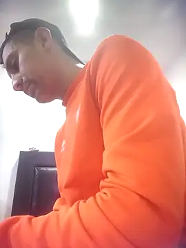 jeremiabello online show from December 2025 09:00:01 PM