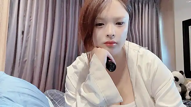 Snapshot of garden-fengshao chatting on November 2025 08:04:02 AM garden-fengshao online show from November 2025 08:04:02 AM