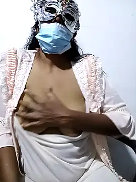 Snapshot of Amaaya_Baby chatting on January 2025 12:59:01 PM Amaaya Baby online show from January 2025 12:59:01 PM