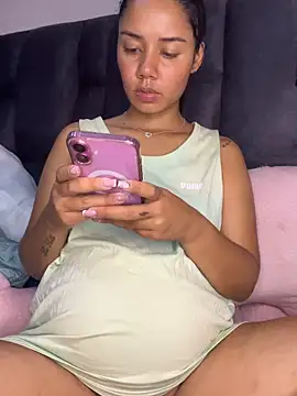  Luana online show from February 2026 12:48:01 AM