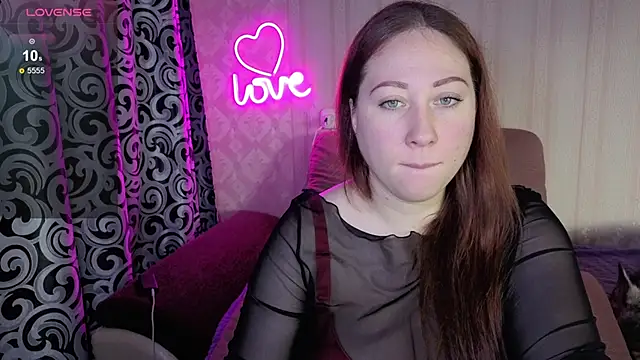 KellyCrystall online show from November 2025 06:05:01 AM