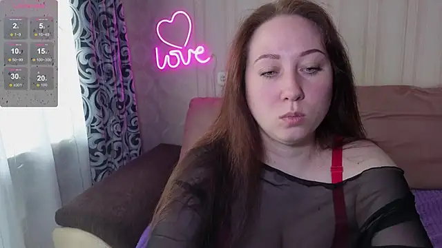 KellyCrystall online show from May 2026 08:42:02 AM