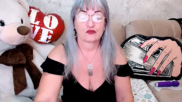 SiberiabBerry online show from November 2025 11:58:02 PM