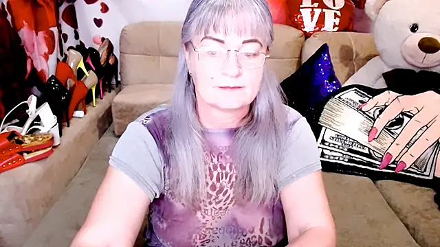 SiberiabBerry online show from April 2026 09:01:01 PM