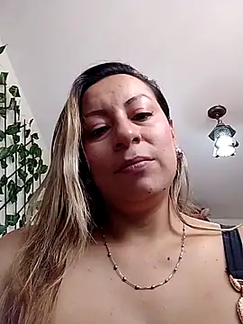 Snapshot of Katalina_S3xy chatting on September 2025 12:31:02 PM Katalina S3xy online show from September 2025 12:31:02 PM