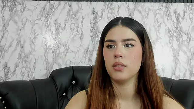 Snapshot of Miamontoya chatting on January 2025 05:18:01 PM Miamontoya online show from January 2025 05:18:01 PM