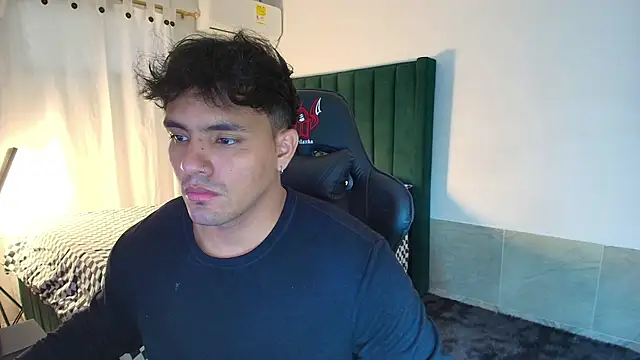 man dur07 online show from November 2025 06:22:02 PM