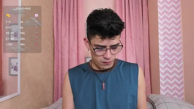 Snapshot of Ryan_Clark_ chatting on December 2024 07:36:01 PM Ryan Clark online show from December 2024 07:36:01 PM